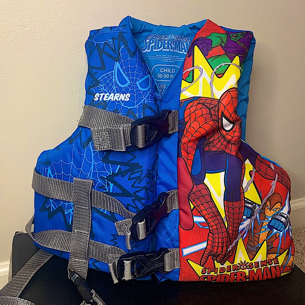 CLEAR OUT Kids Spider-Man Swim Vest Size Meduim